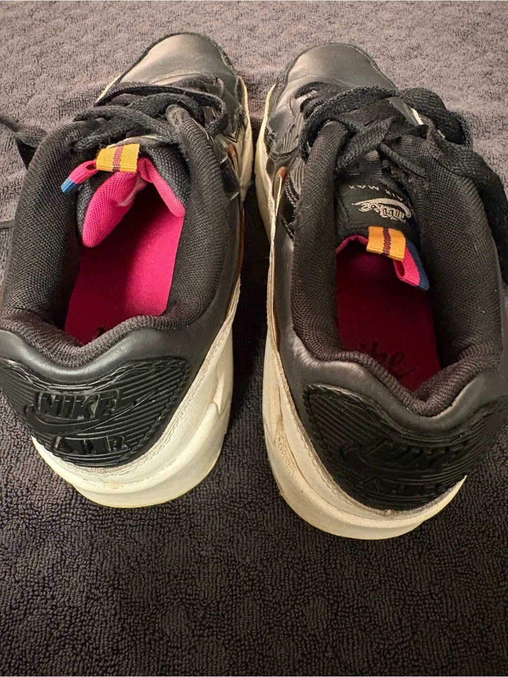 Size 7Y Nike Air Black Leather Athletic Sneakers